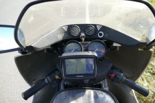 Navi_R100RS.jpg