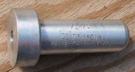 KoGr 11 KKD Zentrierdorn Unterbrechernockenwelle.JPG