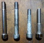 Bremssattel Schrauben alt-neu.jpg