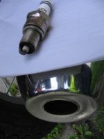 IMG_1760AuspuffKerzerechts.jpg