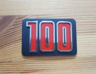 100 01.jpg