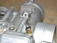 Dello M4 Schraube.jpg