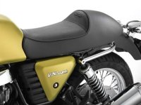 guzzi_v7_classic_my_09_06.jpg