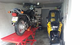 20180329 R80R auf Hebebühne.jpg
