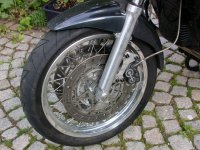 Vorderrad 3.00, Schowa Gabel.jpg