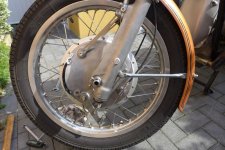 P1100352a.jpg