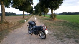 Weg_R80ST.jpg