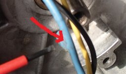 gequetschtes D+ 61 Kabel erzeugt Masseschluß .JPG