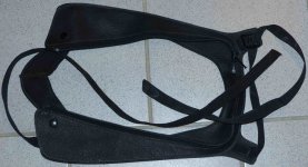 2304329 Halteplatte Tankrucksack.jpg 2304329 Halteplatte Tankrucksack.jpg