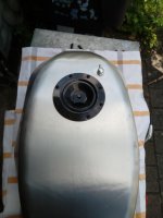 Tankdeckel (2).jpg Tankdeckel (2).jpg