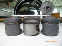 R80.jpg