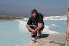 11-Pamukkale-Dixi-an-den-Kalkterassen.jpg