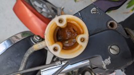 ausgleichsbehälter.jpg