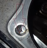 halber Helicoil ist draussen.jpg