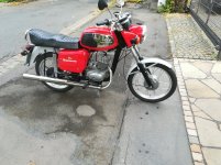 MZ vor der Garage.jpg