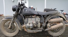 BMW R80 Krümmerführung_2_auspuff hoch.jpg