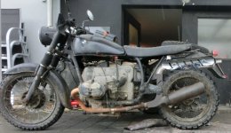 Guzzi auspuff 12feb2024.jpg