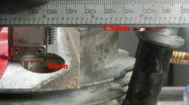 BMW R80 Hüllrohre Position.jpg