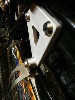 Auspuffhalter neu.jpg