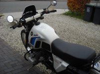 R80-4.jpg