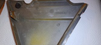 02_Batterieabdeckung rechts innen_Daytona.jpg