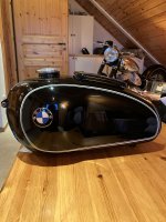 SMT in Tabu-Kammer.jpg