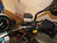 Übergang in Gasgriff-1.JPG Übergang in Gasgriff-1.JPG