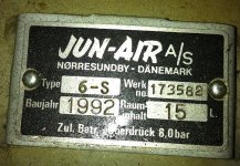 kompressor-typenschild.jpg