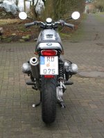 2r100r3.jpg