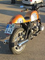 R100 schräg hinten.jpg