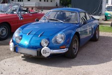 Alpine_Renault_berlinette_BW_1.jpg