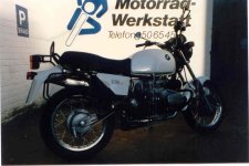 R100ST-891.jpg
