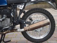 hintehand und auspuff.JPG