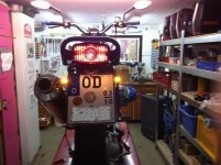 Blinker hinten an.jpg