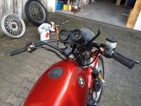 BMW211.jpg