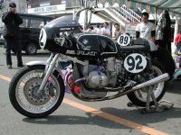 BMW750Racer.jpg