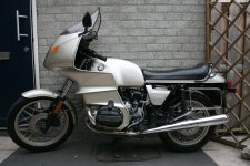 R100RS033.jpg