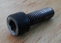 Bremssattelschraube.jpg Bremssattelschraube.jpg