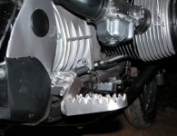 BMW-XX-Fussraste-rechst-1.jpg