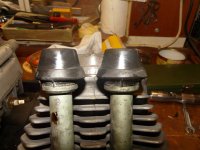 Motor_Dichtungsgummis_Stößelrohre_1.jpg
