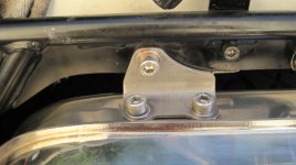 GS Dämpfer an ST vordere Halterung.jpg