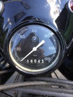 tacho R12.jpg