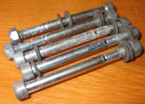 240i_Br_schrauben.jpg 240i_Br_schrauben.jpg