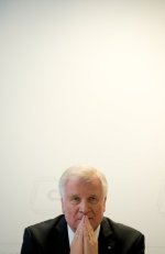 SEEhofer, BETEND image-914165-galleryV9-erxg-914165.jpg