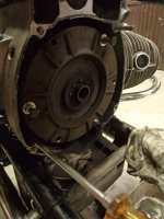 3  Schwungrad blockieren.JPG