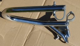 Sturzbügel 1242036 mit Schellen.jpg